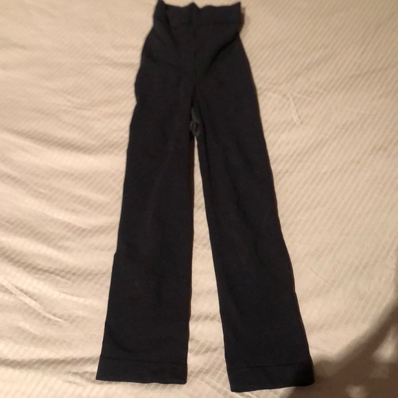 Black Capri spandex shape wear - Picture 1 of 4